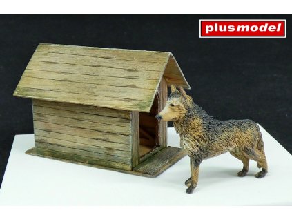 1/35 Dog house