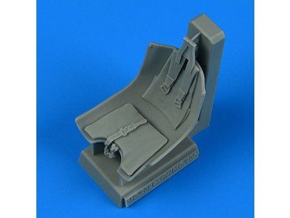 1/32 Macchi MC.202 seat with seatbelts - early