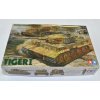 Tamiya 25401 German Tiger I "Late Version' w/Ace Commander & Crew Set (5 Figures)