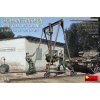 1/35 German Tankmen with Gantry Crane & Maybach HL 120 Engine - Miniart