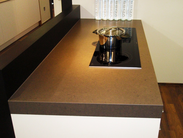 SILESTONE AMAZON LEATHER