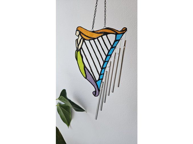 sklenena dekorace pro jogun a meditaci harfa