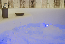 Vany se světelnou terapií