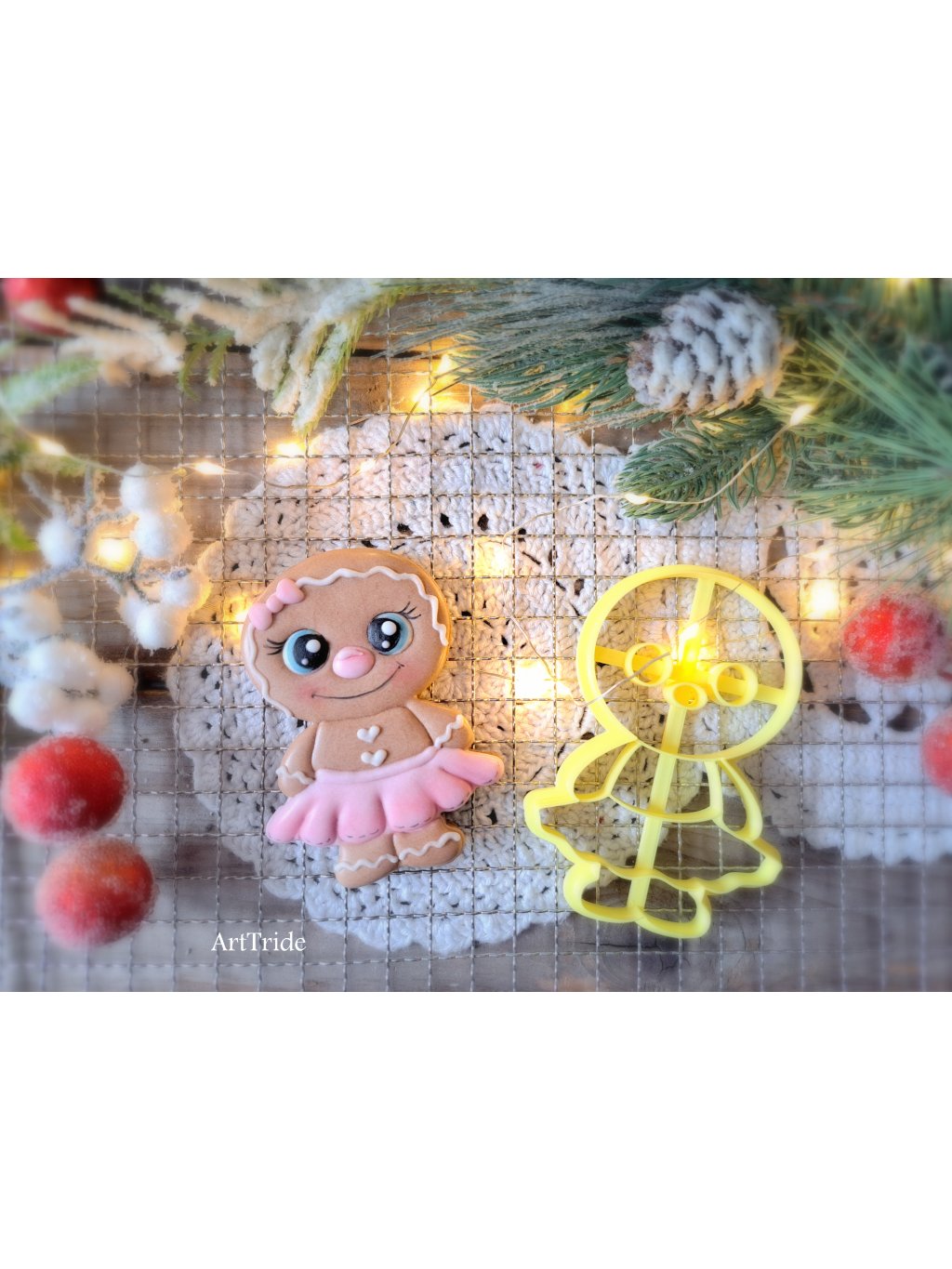 Vykrajovátko perníček holka