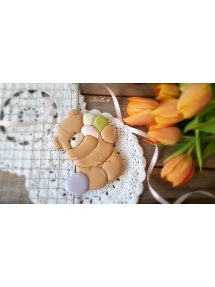 Medvídek s vajíčky