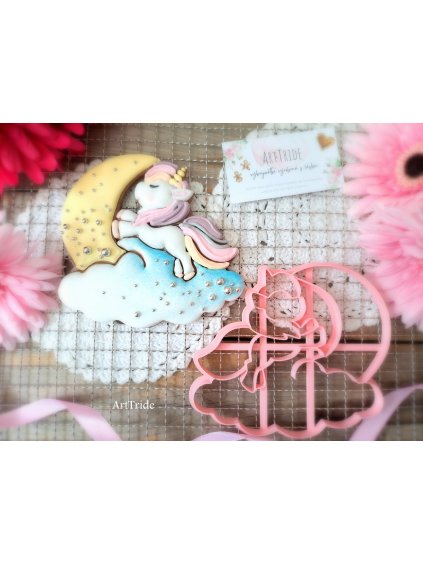 Jednorožec na mráčku