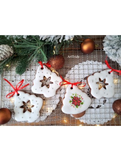 Stromek + s vykrajovací částí