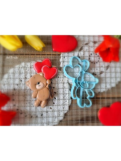 Vykrajovátko medvídek s balonky