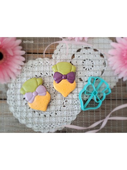 Vykrajovátko mrkvička s mašličkou