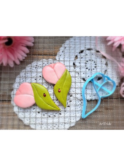 Vykrajovátko tulipán platter