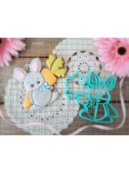 Vykrajovátko zajíček s mrkvičkou