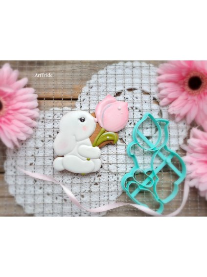 Vykrajovátko zajíček s tulipánem