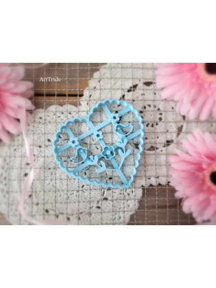 Vykrajovátko srdce ptáčci folklor