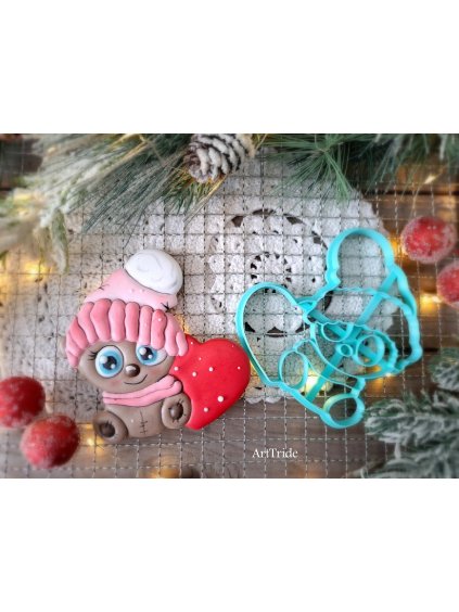 Vykrajovátko medvídek se srdcem