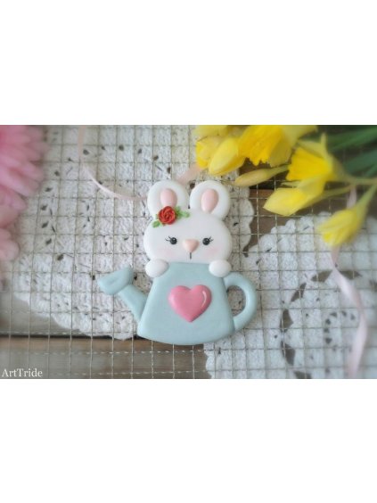 Vykrajovátko zajíček v konvičce