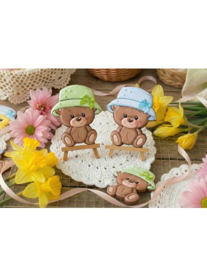 Vykrajovátko medvídek s kloboučkem