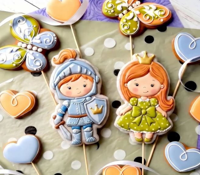 #arttride #cookiedecorating #cookiecutter