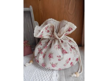 latkovy-mesec-rezny-vzhled-stahovaci-prirodni