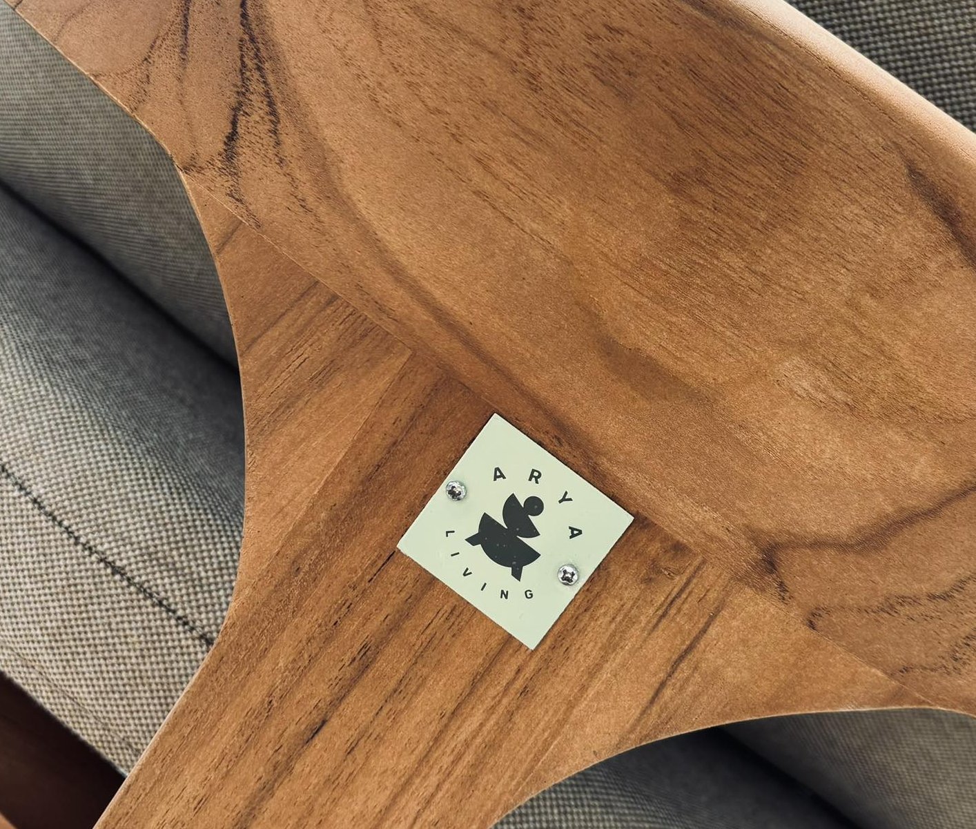 Péče a údržba teakového nábytku Arya