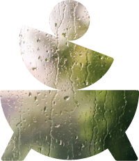 Déšť na oknu ve tvaru loga značky