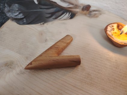 Kuripe Jati – tradiční nástroj pro osobní práci s rapé