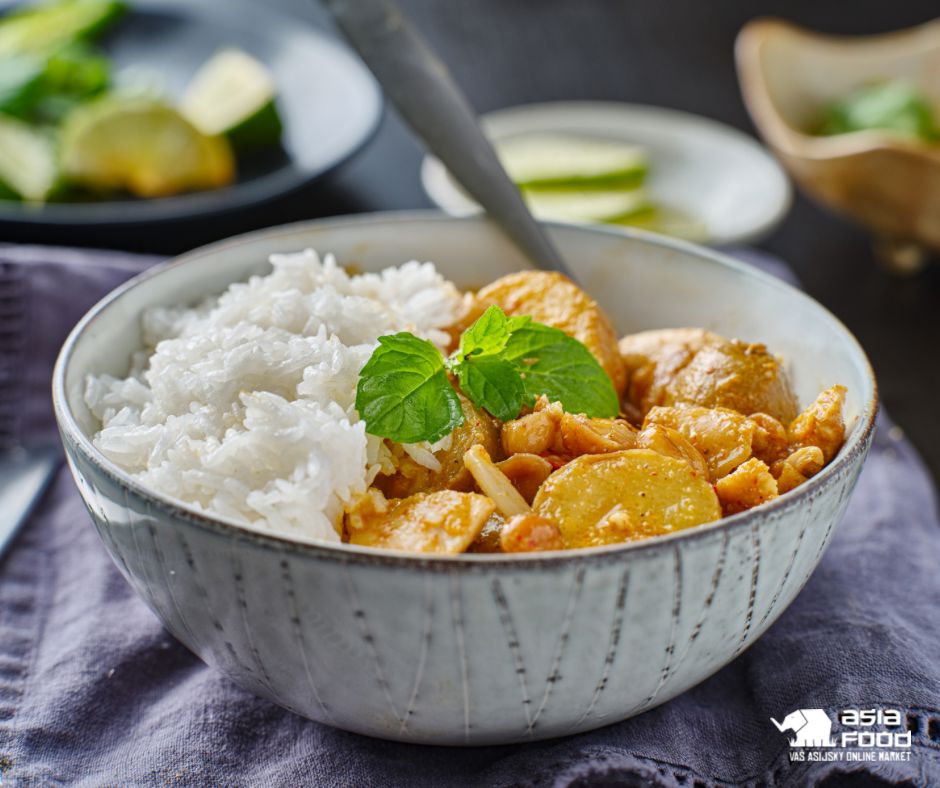 Thai Chicken Massaman Curry