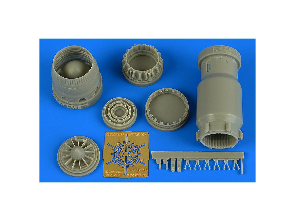 1/48 MiG-27 Flogger late exhaust nozzle -opened - TRUMPETER