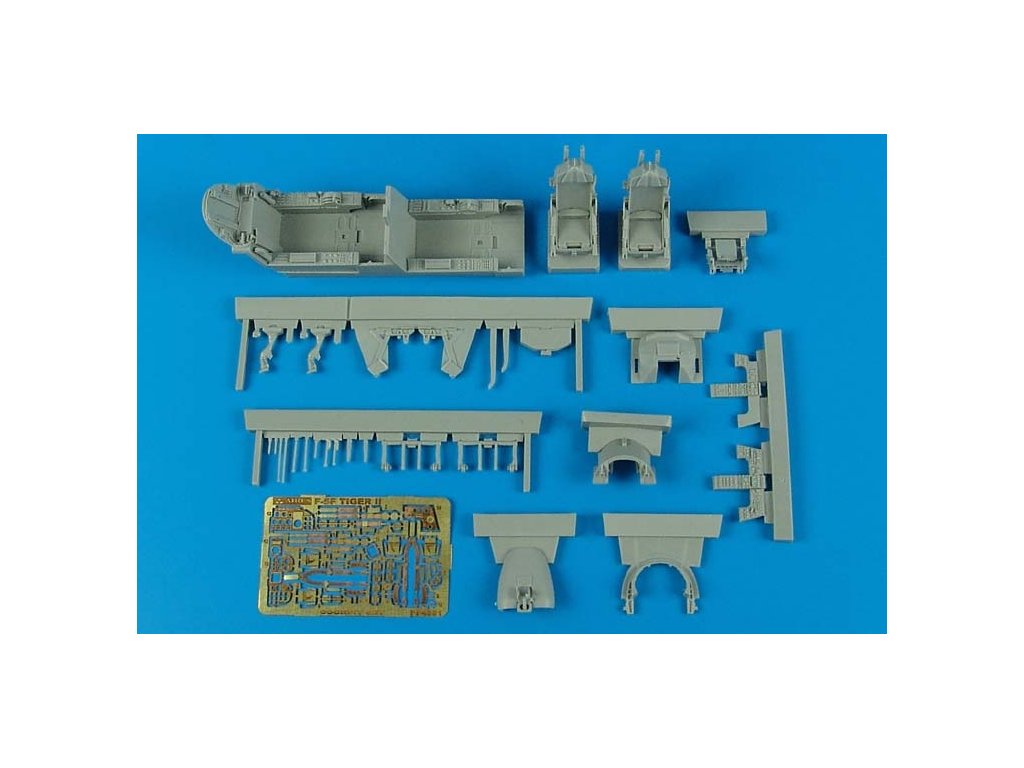 1/48 F-5F Tiger II cockpit set