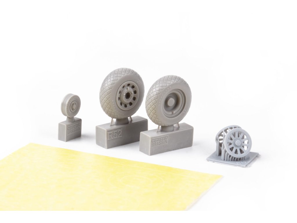 P-51B/C wheels diamond tread 2 1/48 recommended for EDUARD