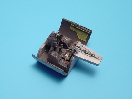 20030 1 72 a 1h skyraider cockpit set hasegawa