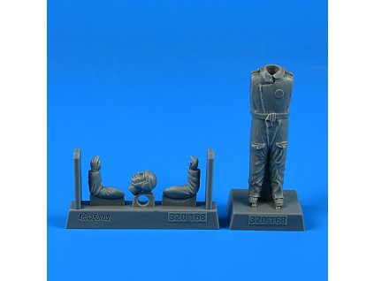 23366 1 32 italian wwii fighter pilot