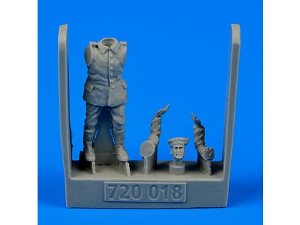 1/72 German and Austro-Hungarian Aircraft Mechanic WWI. 1914-1918) - part 3