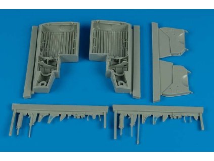 1/32 P-47D Thunderbolt wheel bays - HASEGAWA