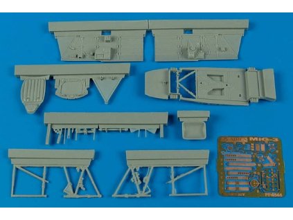 1/48 MiG-3 cockpit set