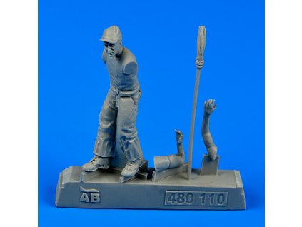 1/48 U.S. Army aircraft mechanic WWII - Pacific th