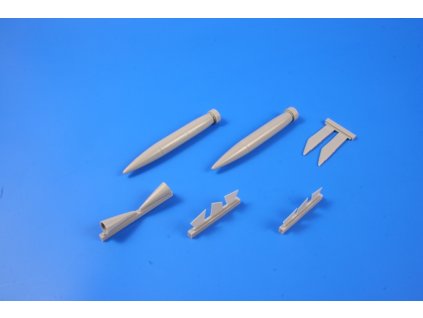 1/48 F-104G/S (European version) – underwing fuel