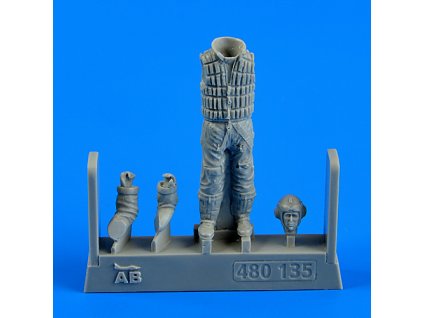 27515 1 48 german luftwaffe pilot wwii with life jacket