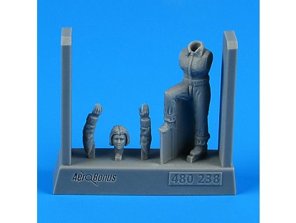 1/48 Russian Female Aerobatic Pilot for x kit