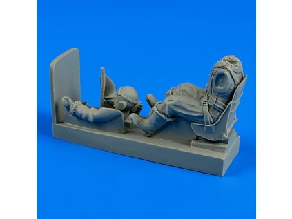1/32 R.A.F. Pilot with seat for Spitfire