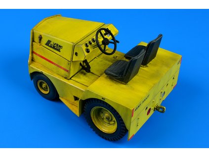 1/32 UNITED TRACTOR GC-340/SM340 tow tractor (dual mounting)