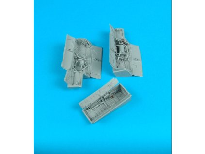 1/32 A-7 Corsair II wheel bays