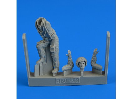 32249 1 48 russian fighter pilot on the ladder