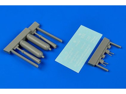1/32 US NAVY CO2 PSH-20 fire extinguishers