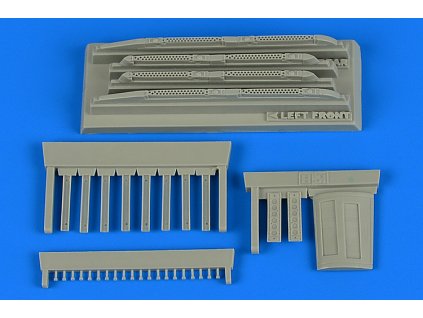 1/48 Su-17/22M3/M4 Fitter K covered chaff/flare di
