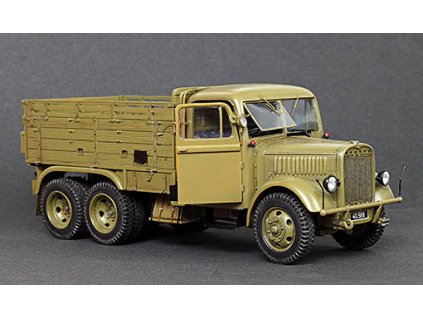 1/35 Praga RV