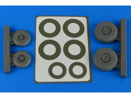 1/48 A-26B/C (B-26B/C) Invader wheels & paint masks early - ICM