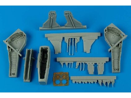 1/48 F-105D Thunderchief wheel bays - HOBBY BOSS