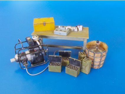 1/35 German battery charger
