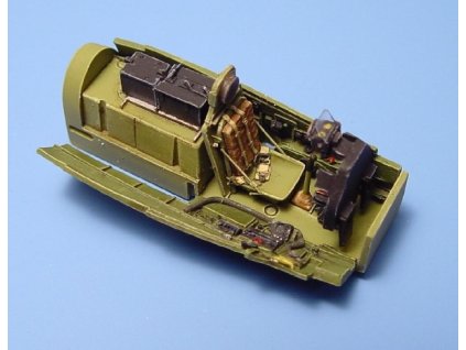 52130 1 72 p 51d mustang cockpit set revell