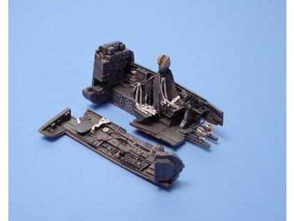 1/48 Ju 88A-4 cockpit set - REVELL